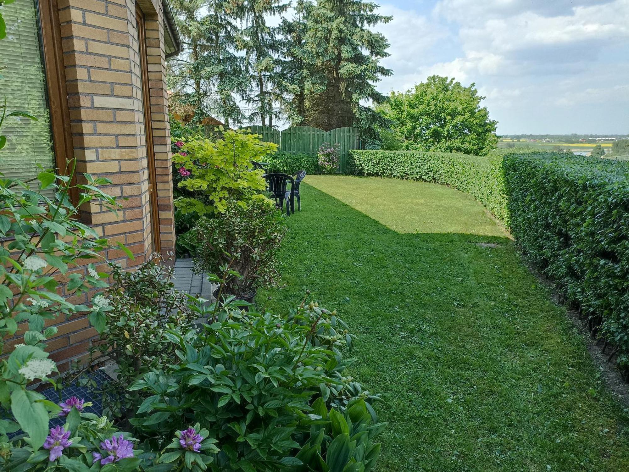 Appartamento Dom Turysty Na Skarpie Malbork Esterno foto